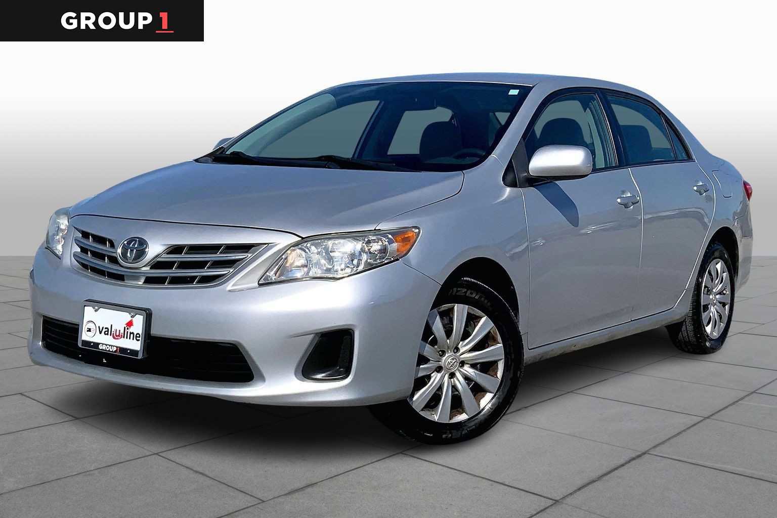 Used 2013 Toyota Corolla LE image 1