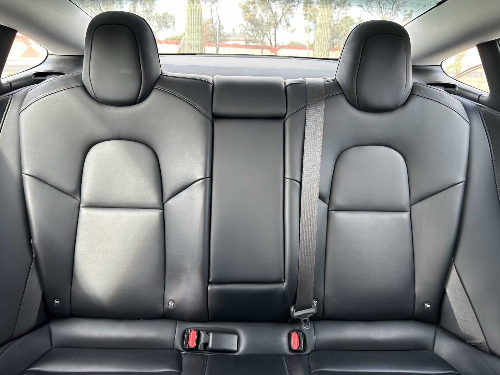 Used 2018 Tesla Model 3 image 16