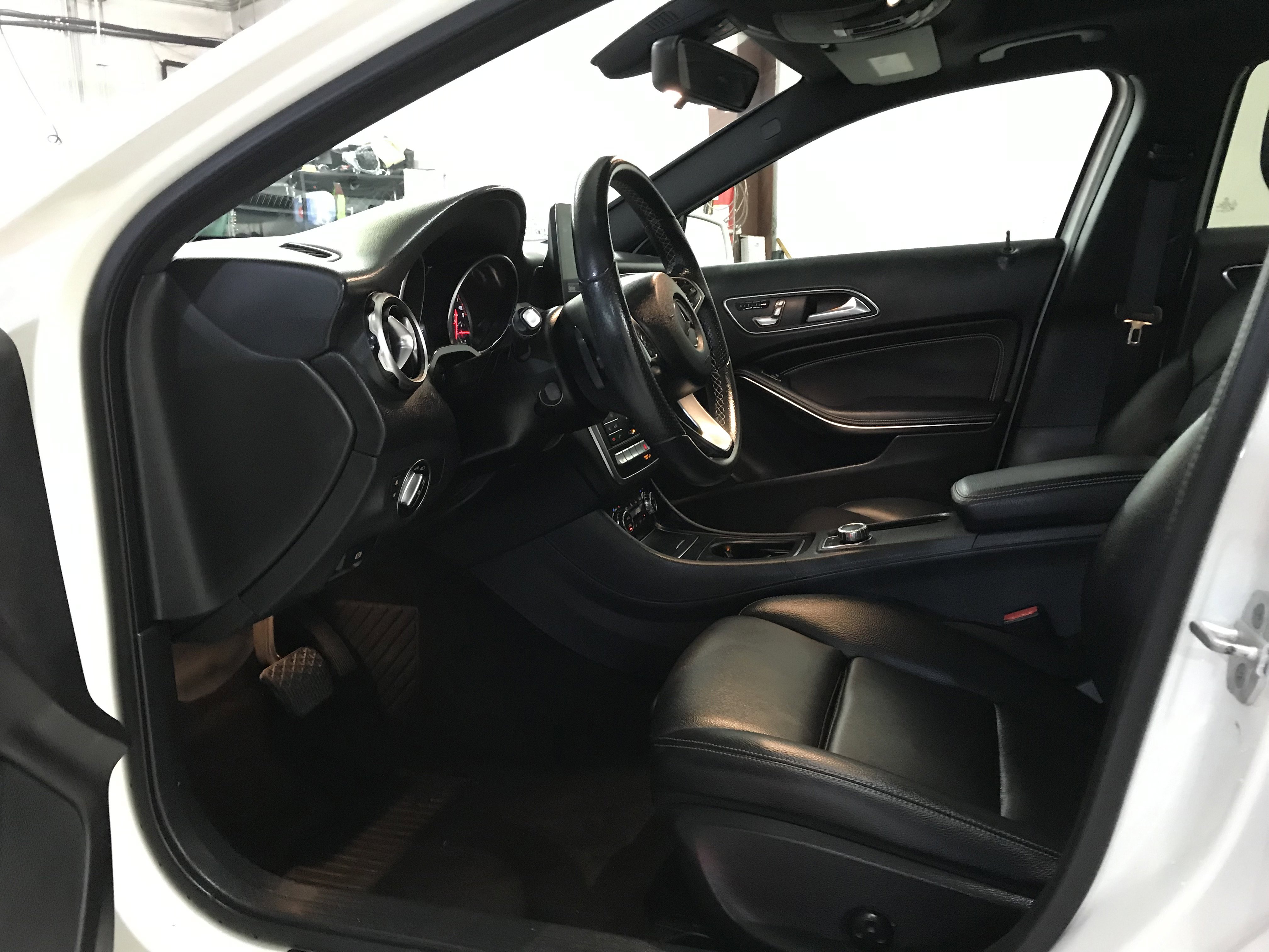 Used 2018 Mercedes-Benz GLA 250 4MATIC image 10