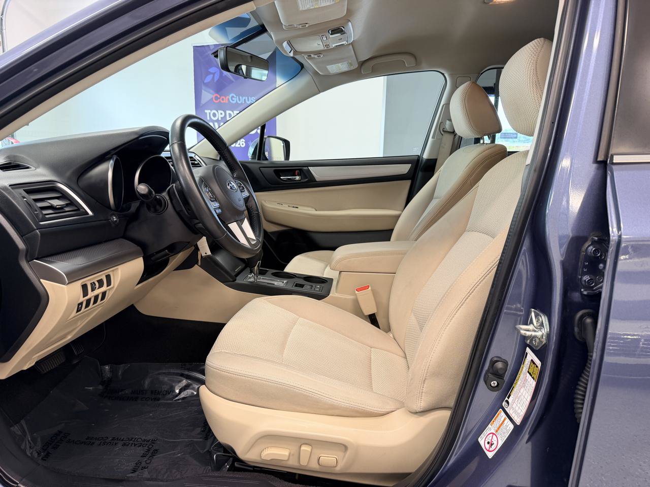 Used 2017 Subaru Outback 2.5i Premium AWD/4WD image 16