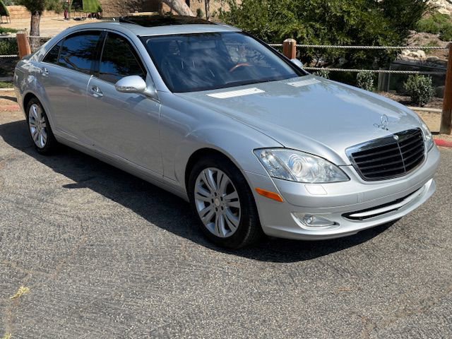 Used 2009 Mercedes-Benz S 550 image 3