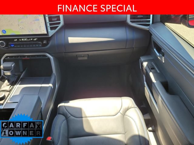 Used 2025 Toyota Sequoia Platinum AWD/4WD image 17