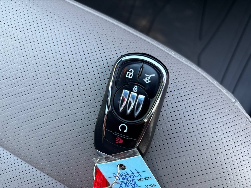 New 2026 Buick Envista Avenir FWD image 40