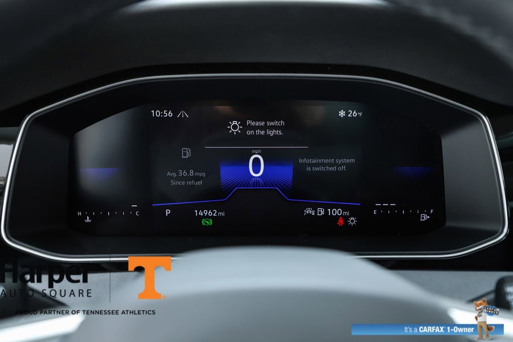 Used 2025 Volkswagen Jetta SE w/ Sunroof Package image 64