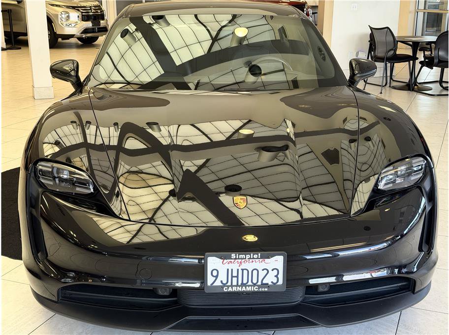 Used 2023 Porsche Taycan w/ Premium Package RWD image 2