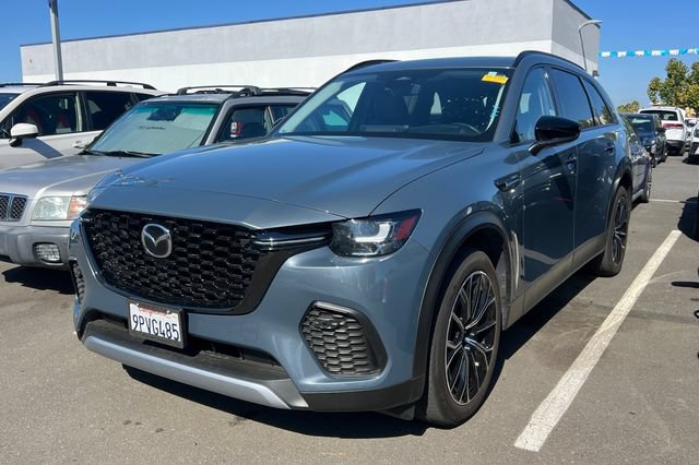 Used 2025 MAZDA CX-70 Plug-In Hybrid w/ Premium Pkg AWD/4WD image 2