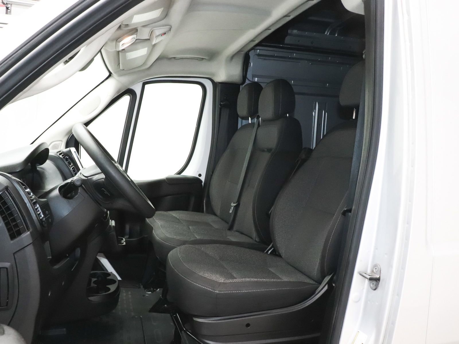 Used 2023 RAM ProMaster 2500 FWD image 18