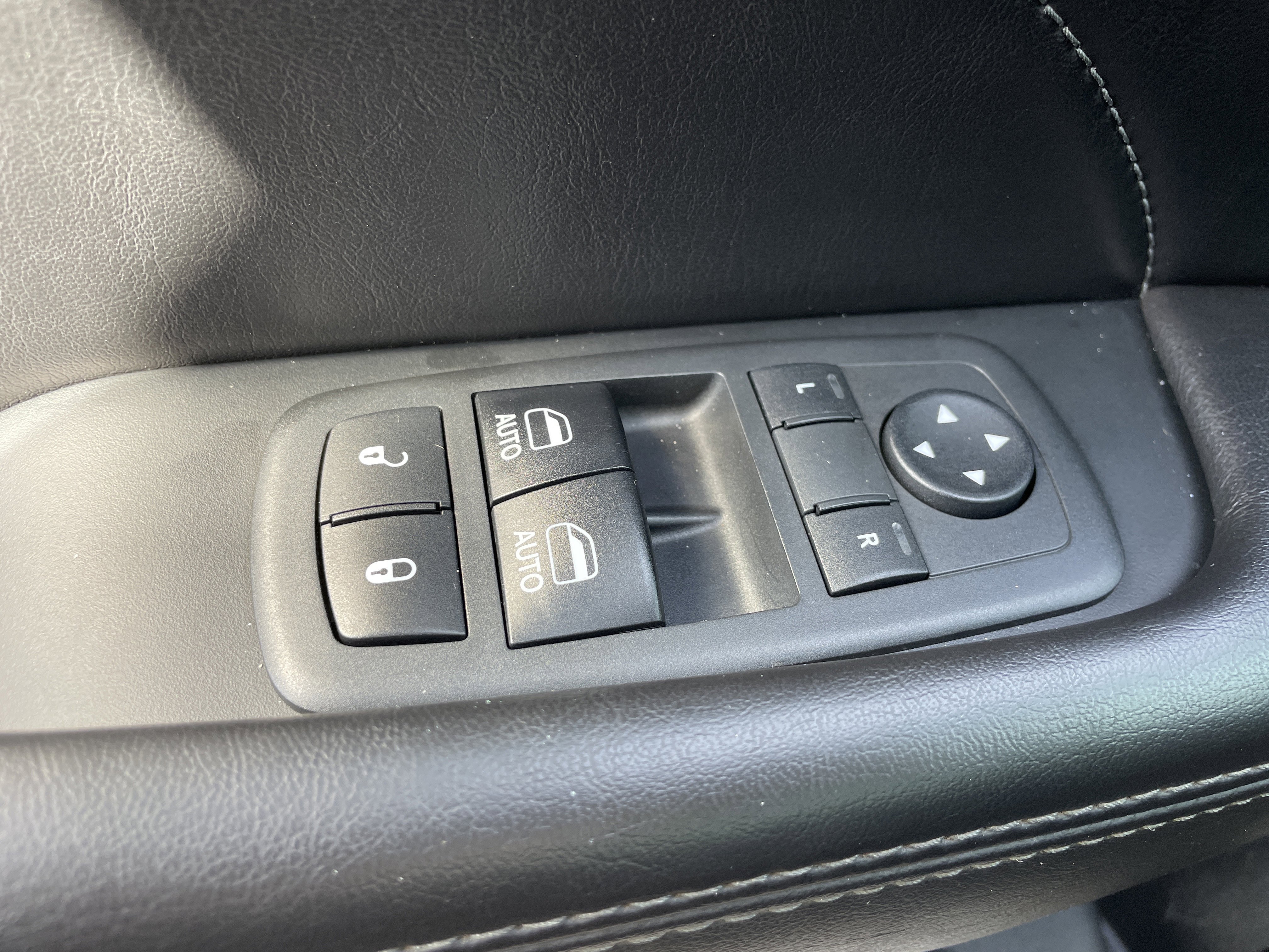 Used 2018 Dodge Challenger SXT Plus image 17