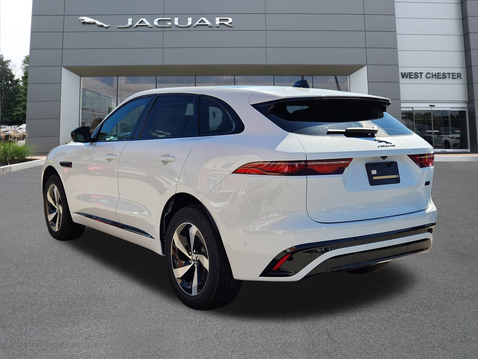 New 2026 Jaguar F-PACE R-Dynamic S AWD/4WD image 3
