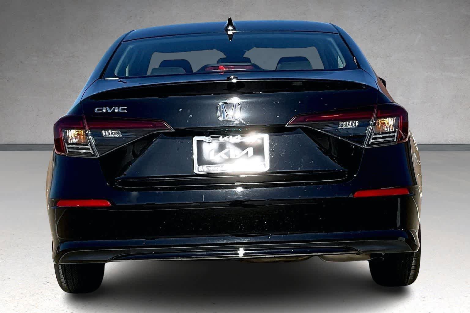 Used 2025 Honda Civic LX image 5