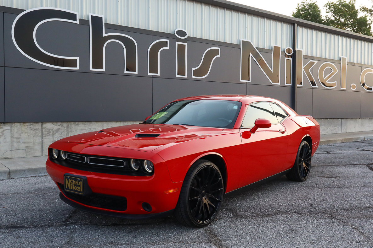 Used 2019 Dodge Challenger SXT