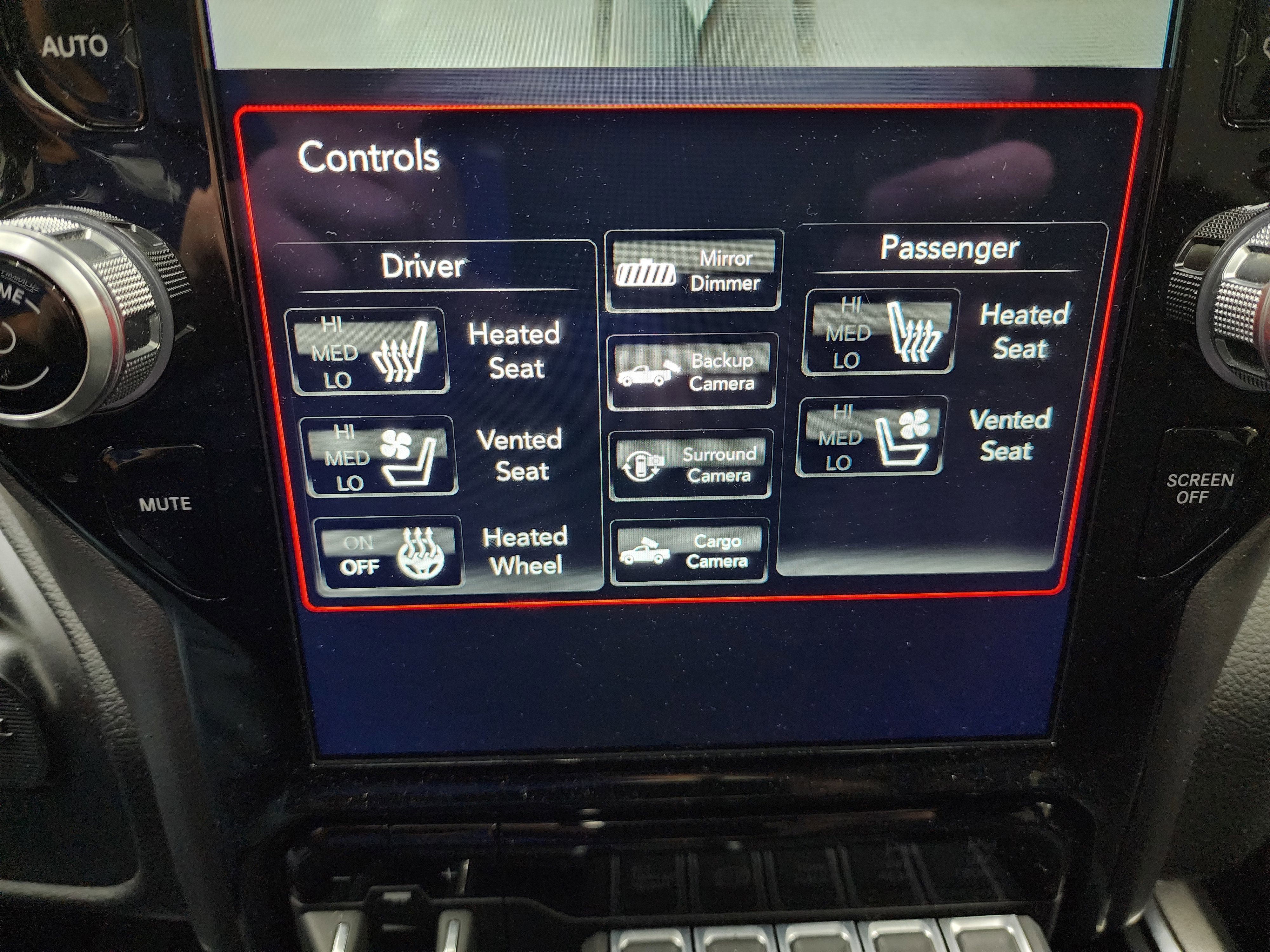 Used 2020 RAM 3500 Laramie image 17