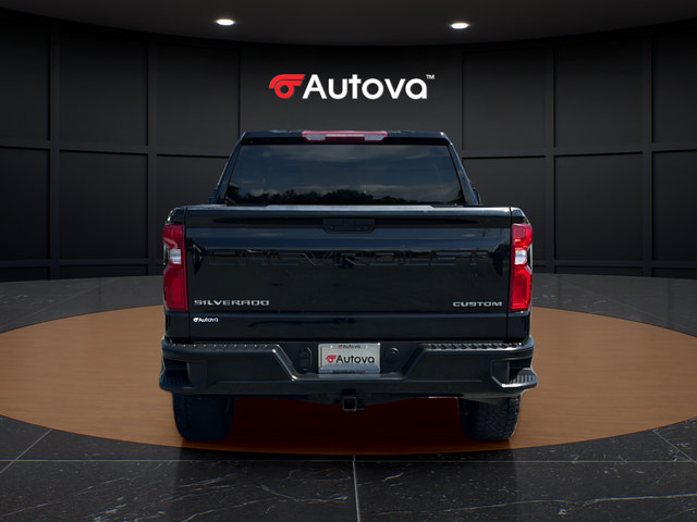 Used 2022 Chevrolet Silverado 1500 Custom AWD/4WD image 4