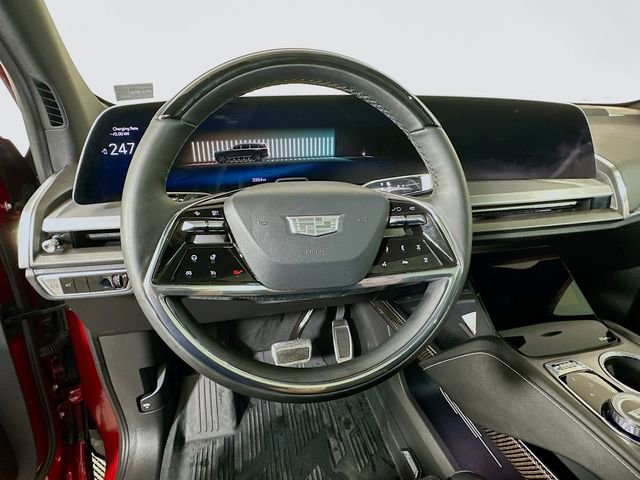 New 2026 Cadillac Vistiq Sport w/ LPO, Floor Liner Package AWD/4WD image 7