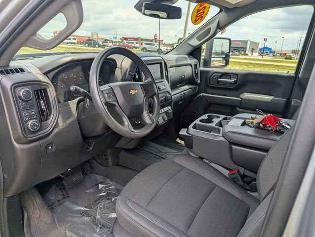 Used 2024 Chevrolet Silverado 2500 Custom w/ Custom Value Package AWD/4WD image 14