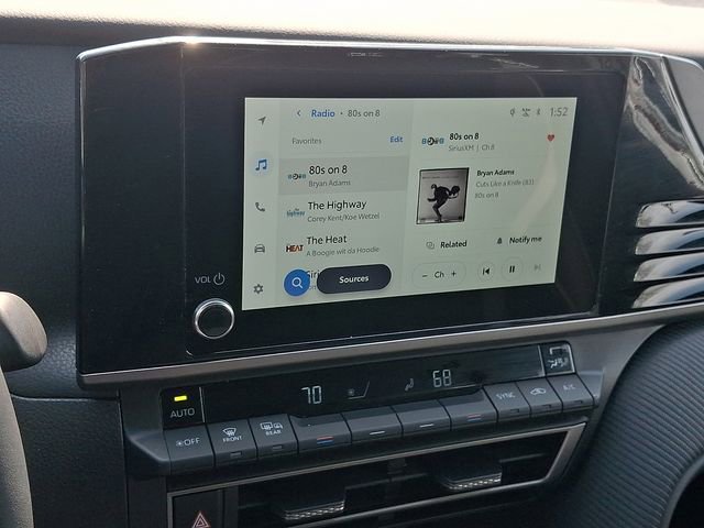 Used 2026 Toyota Camry SE image 18