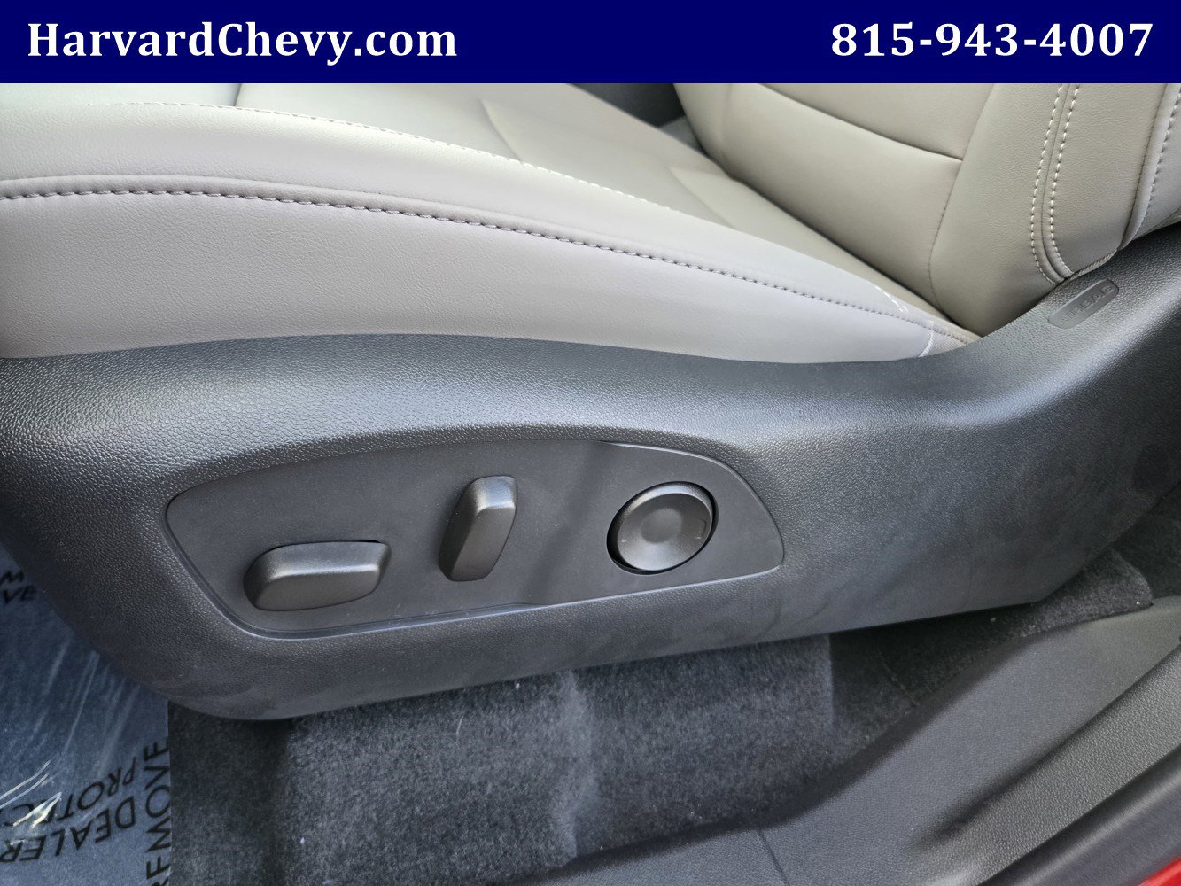 Used 2025 GMC Acadia Elevation w/ Elevation Premium Package image 27