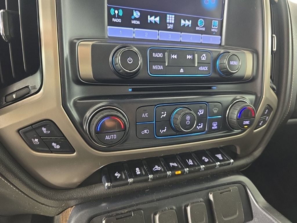 Used 2018 GMC Sierra 3500 Denali w/ Duramax Plus Package image 22