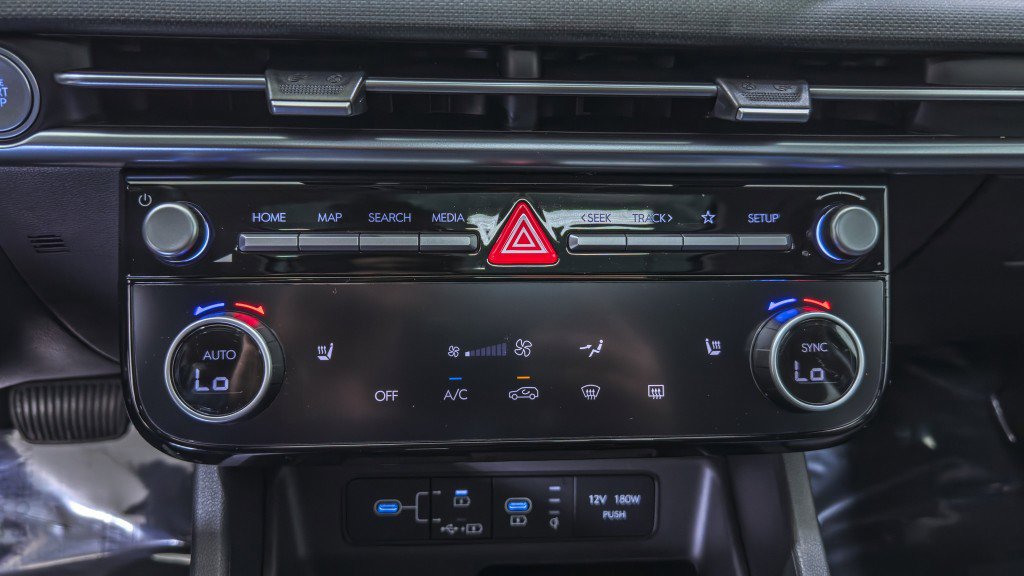 Used 2025 Hyundai Tucson SEL image 36