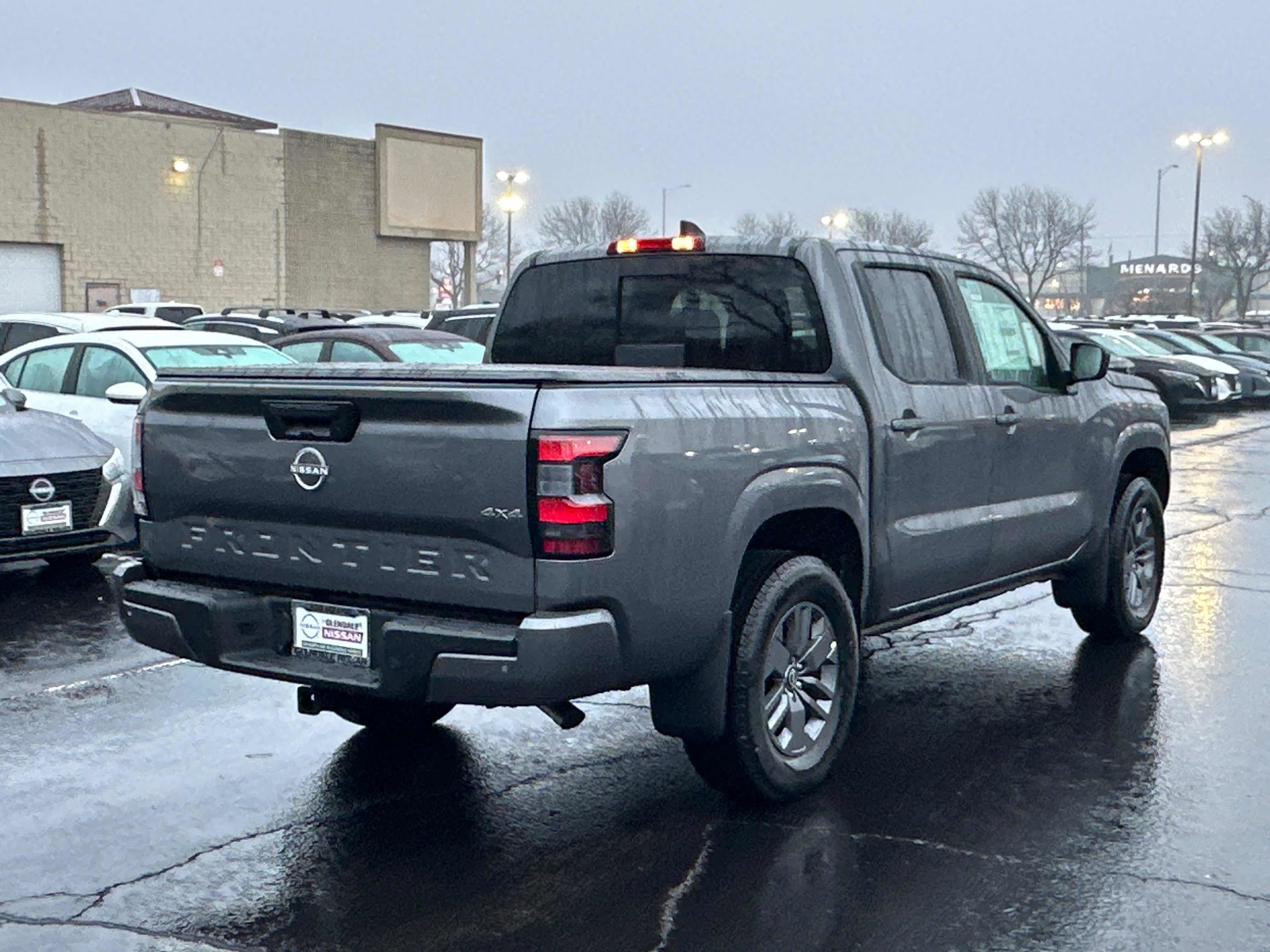 New 2026 Nissan Frontier SV w/ SV Convenience Package image 4