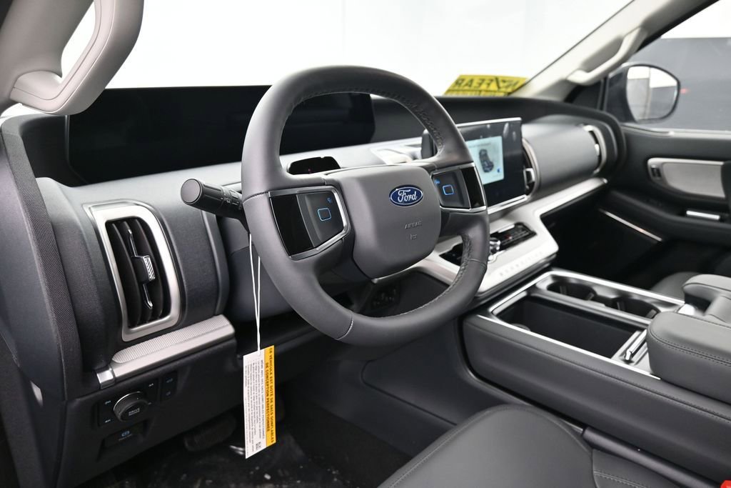 New 2026 Ford Expedition Active AWD/4WD image 30