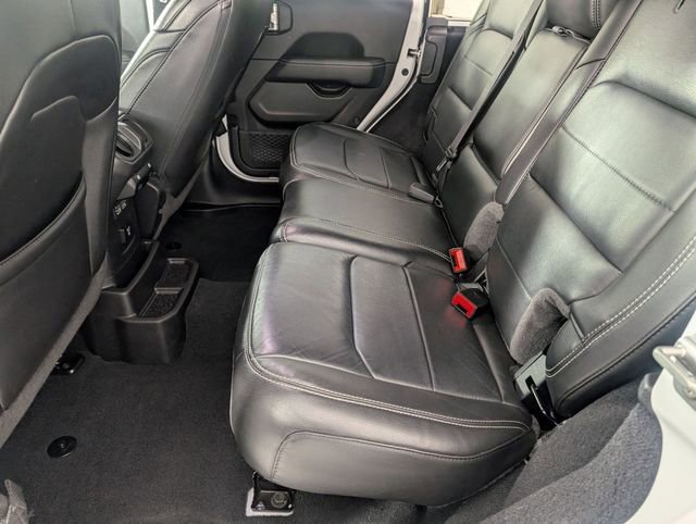 Used 2023 Jeep Wrangler Sahara w/ LED Lighting Group AWD/4WD image 26