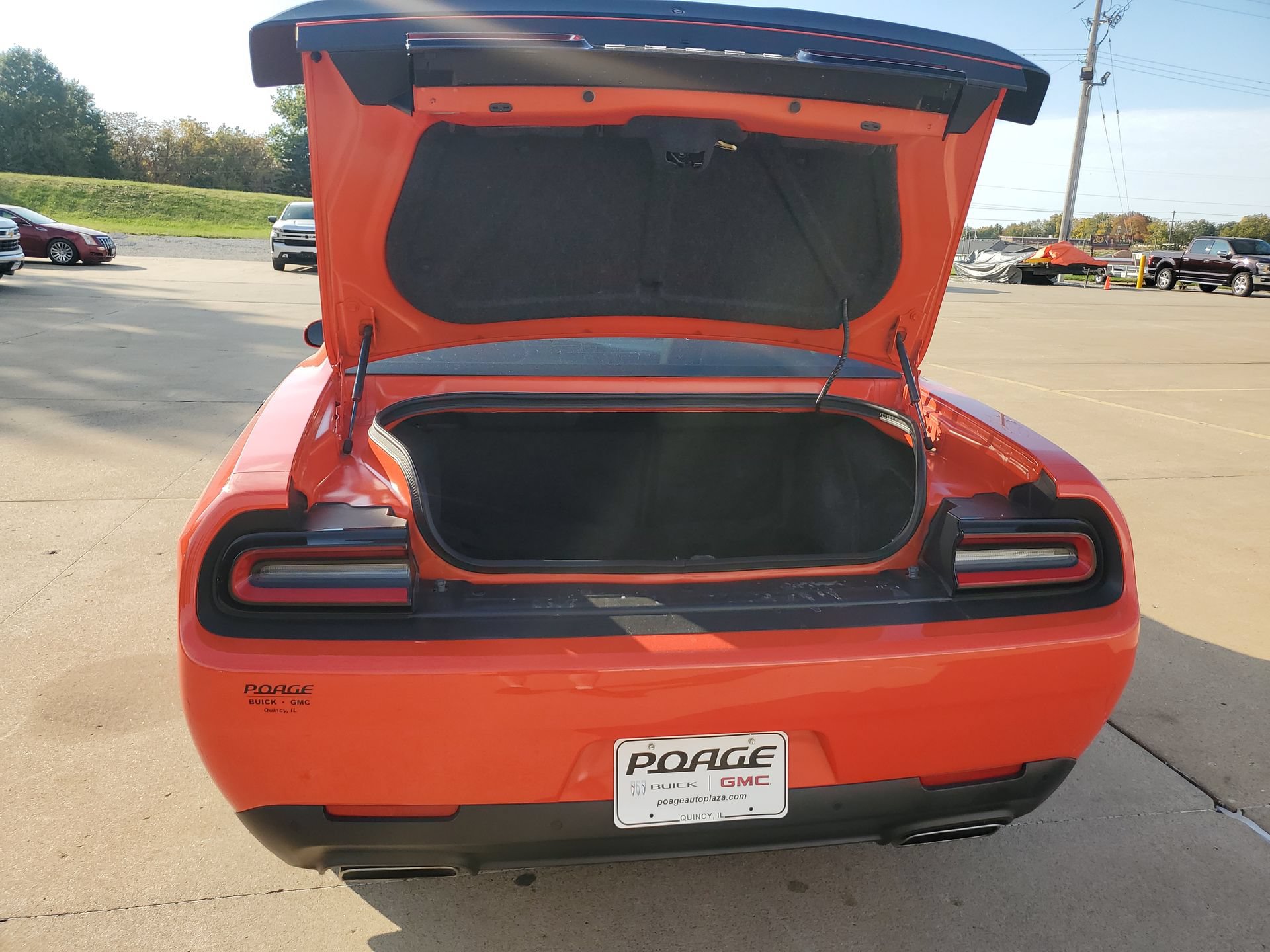 Used 2017 Dodge Challenger R/T Plus RWD image 32
