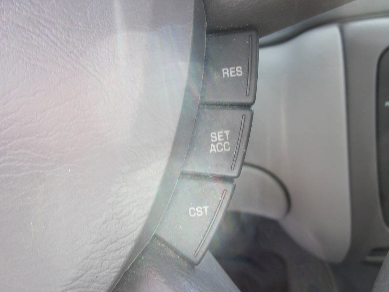 Used 2005 Ford Taurus SE FWD image 21