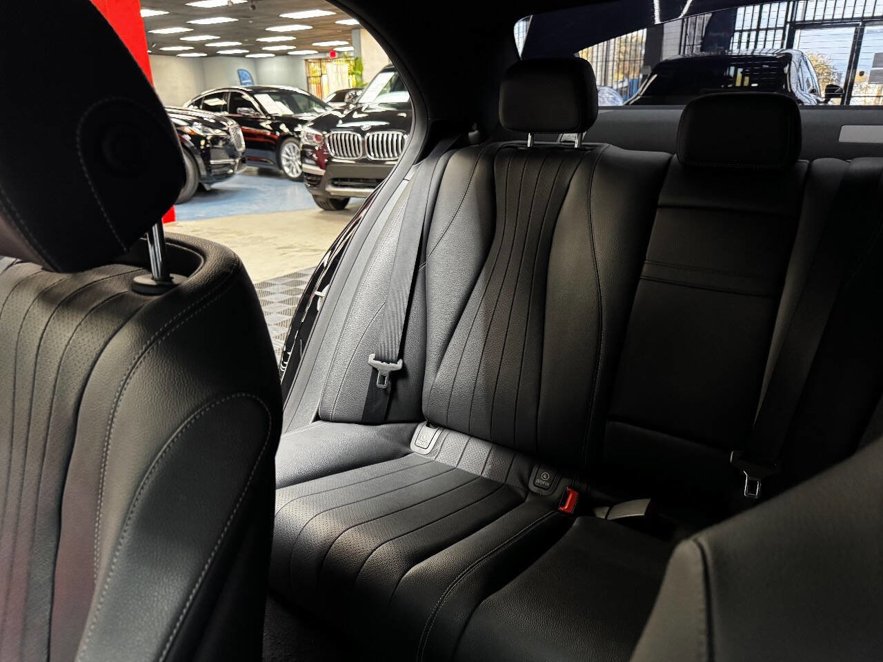Used 2020 Mercedes-Benz E 350 Sedan image 34