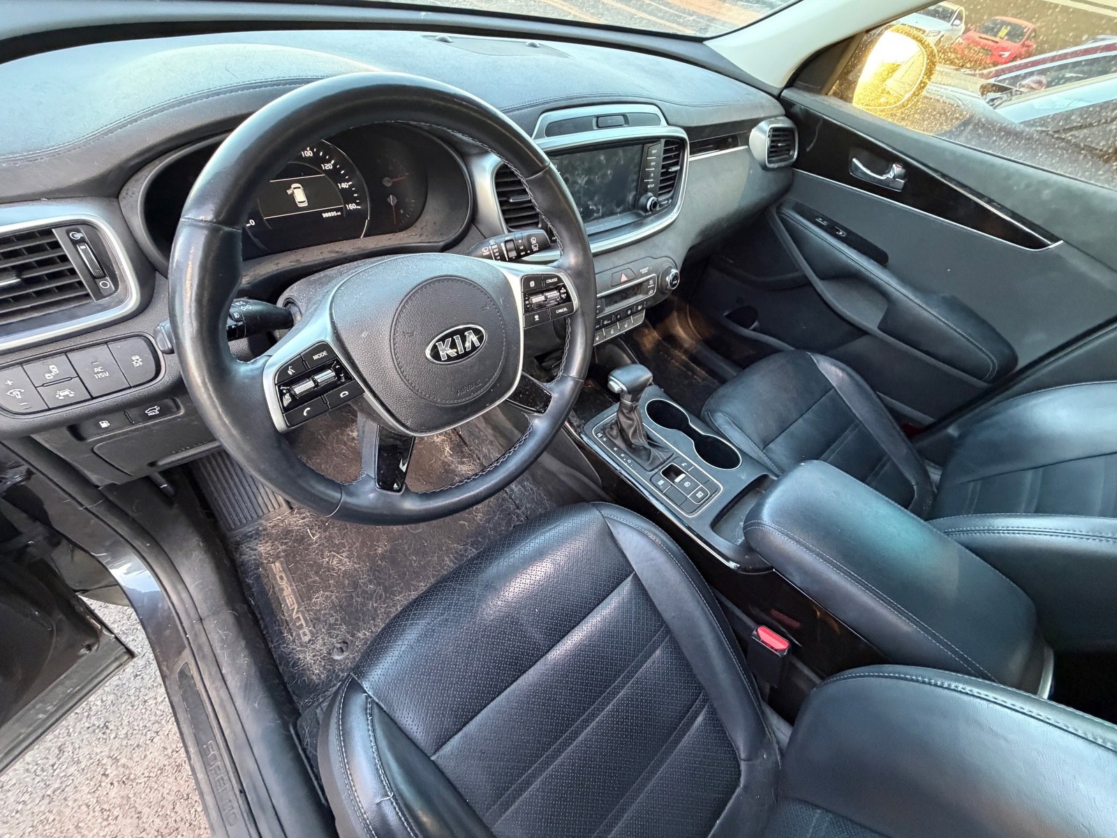 Certified 2019 Kia Sorento EX w/ EX Touring Package image 7