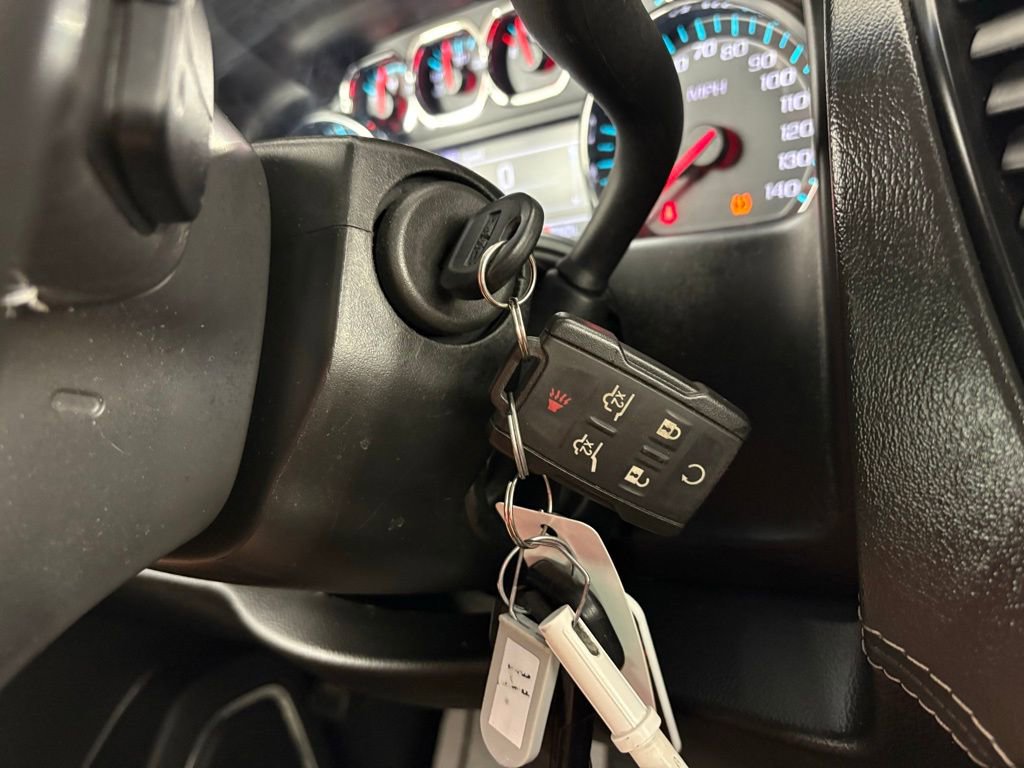 Used 2020 GMC Yukon SLE w/ SLE Value Package AWD/4WD image 29