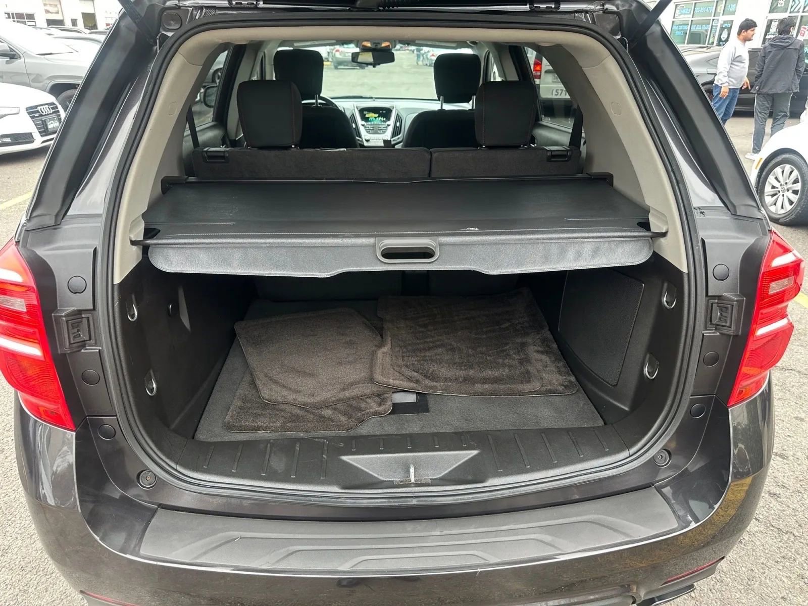 Used 2016 Chevrolet Equinox LT w/ Convenience Package image 18