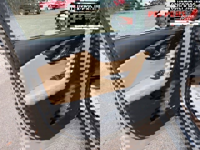 Used 2021 Chevrolet Blazer Premier image 11