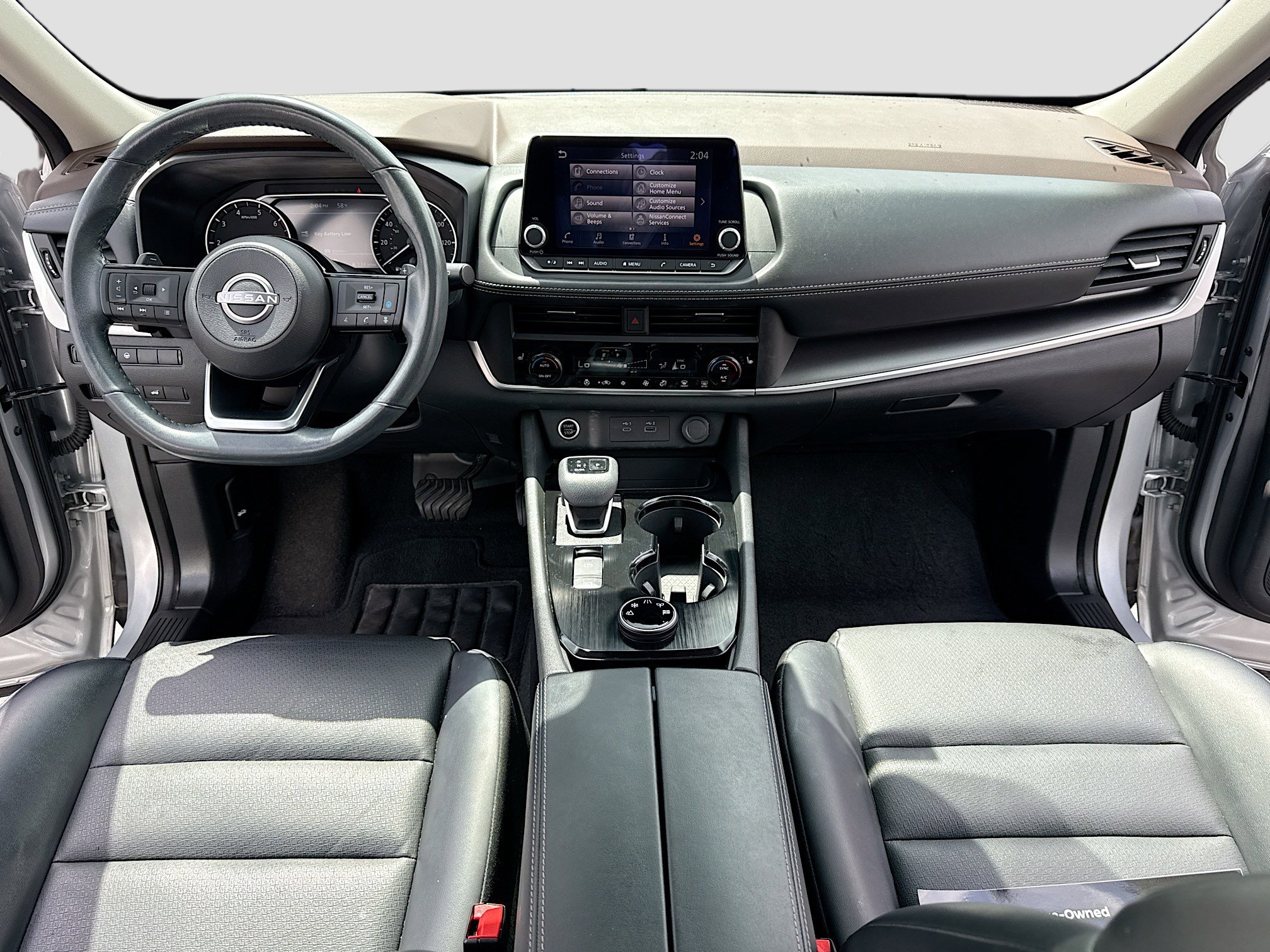 Certified 2023 Nissan Rogue SV w/ SV Premium B Package AWD/4WD image 3