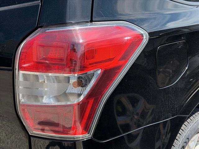 Used 2015 Subaru Forester 2.5i Premium w/ Protection Package #1 AWD/4WD image 9