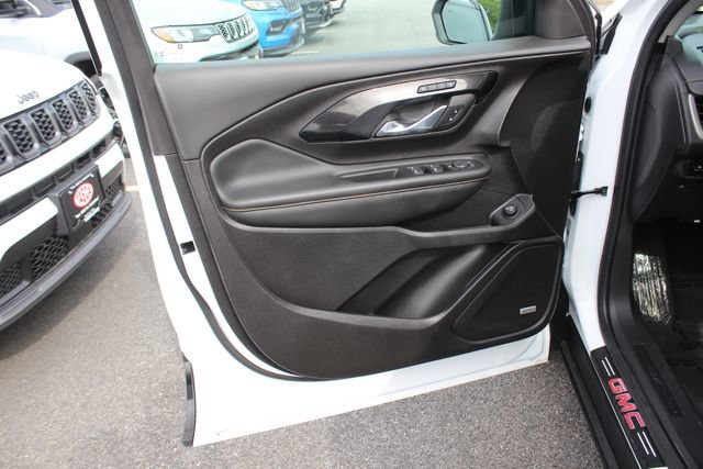 Used 2024 GMC Terrain AT4 w/ Infotainment Package II AWD/4WD image 21