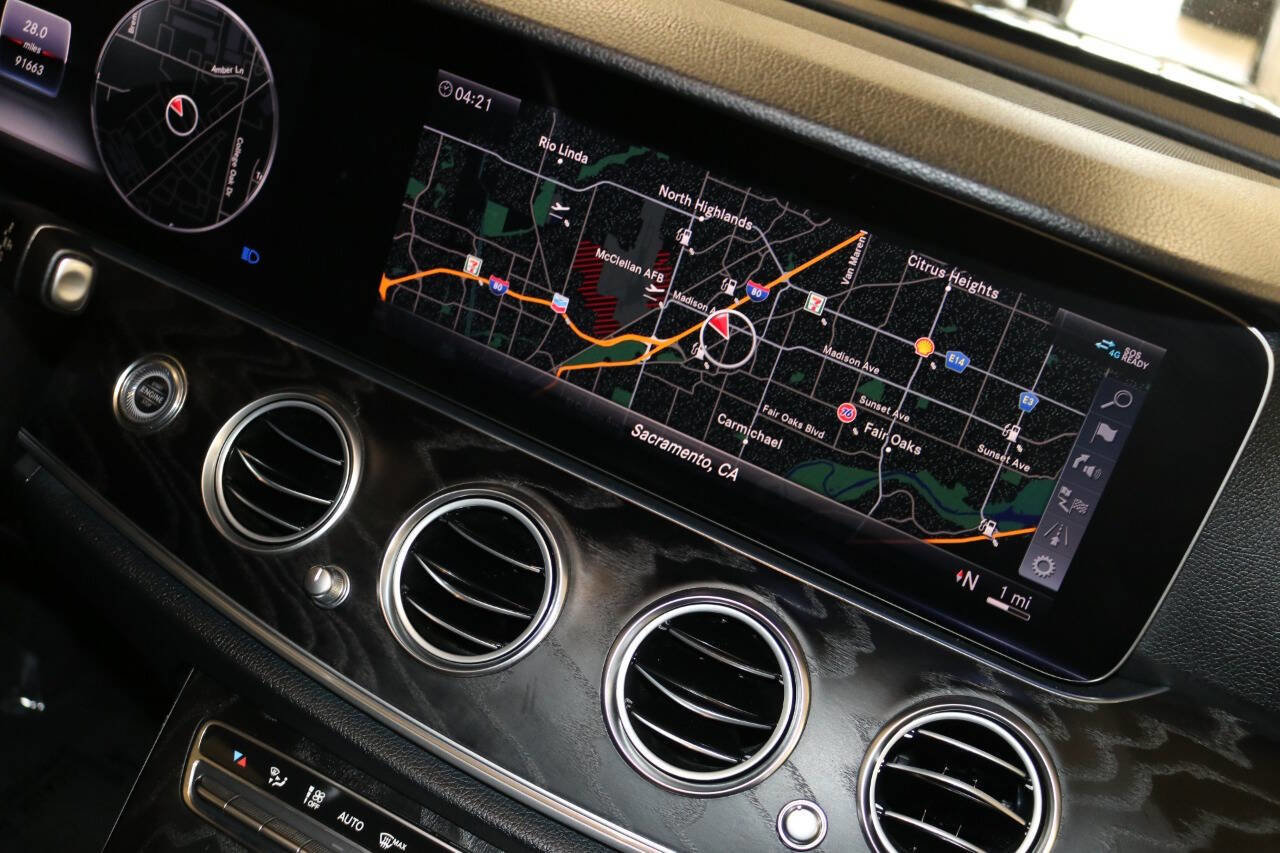 Used 2020 Mercedes-Benz E 350 Sedan image 32