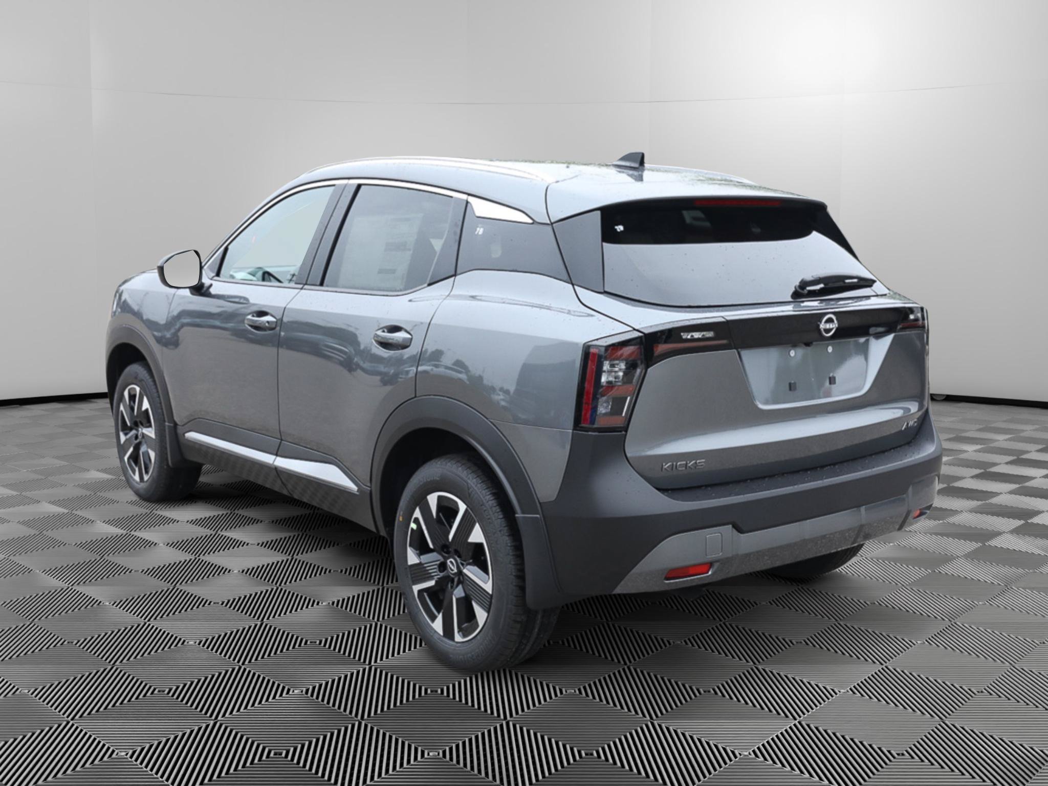 New 2027 Nissan Kicks SV AWD/4WD image 5