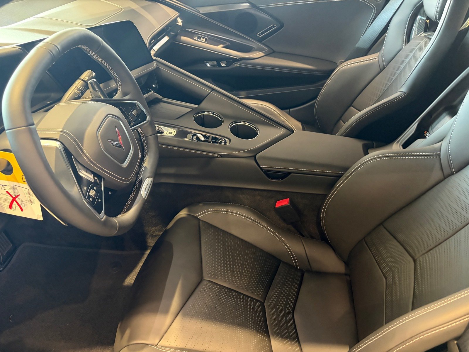 New 2027 Chevrolet Corvette Z06 w/ Stealth Interior Trim Package RWD image 12
