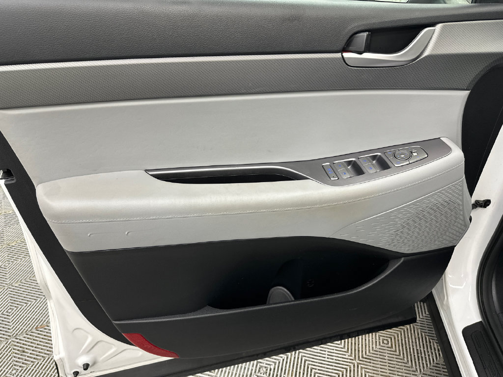 Used 2024 Hyundai Palisade SEL FWD image 11