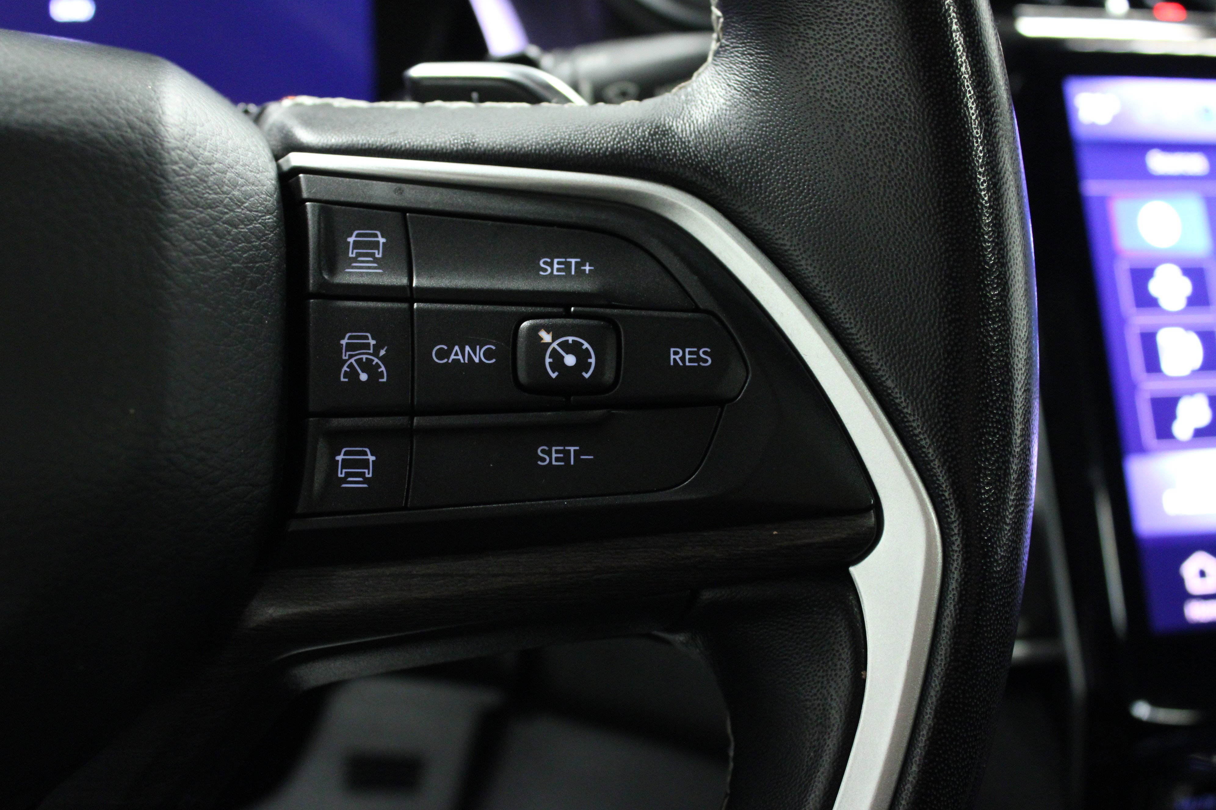 Used 2021 Jeep Grand Cherokee L Limited w/ Trailer Tow Group (B) image 22