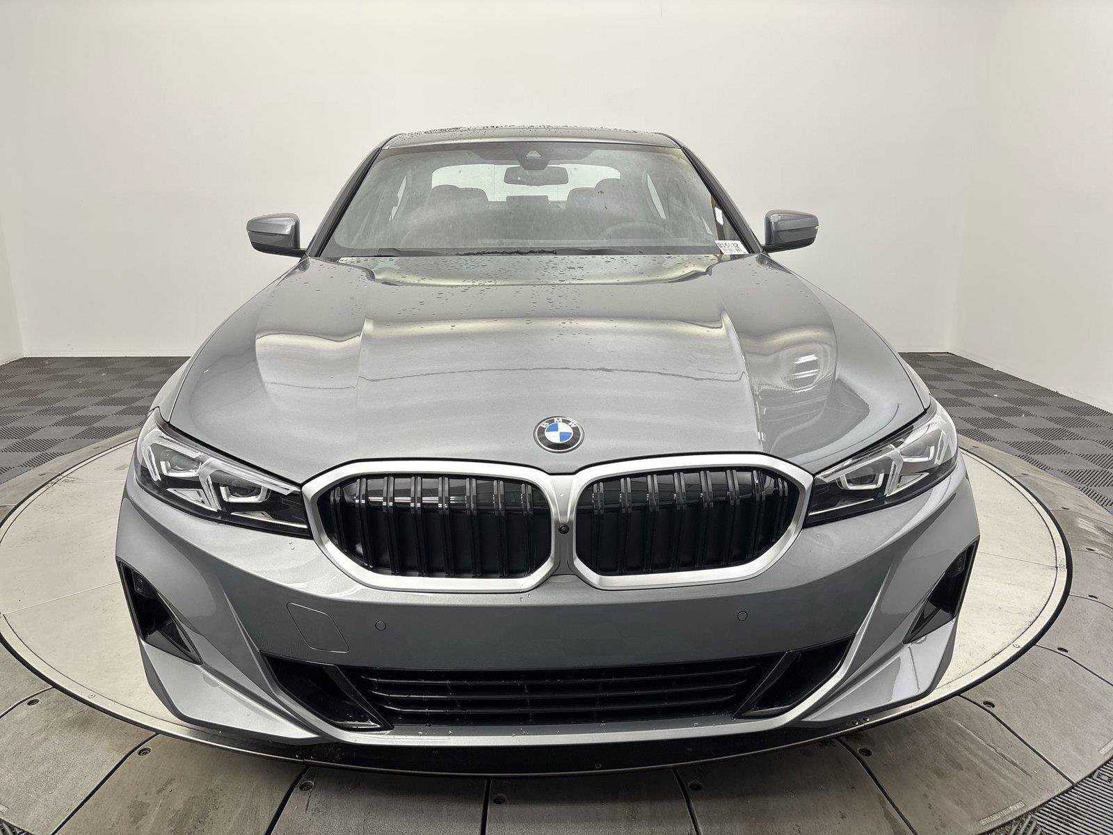 New 2026 BMW 330i xDrive Sedan w/ Premium Package AWD/4WD image 14