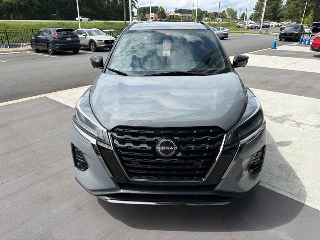 Used 2023 Nissan Kicks SR FWD image 9
