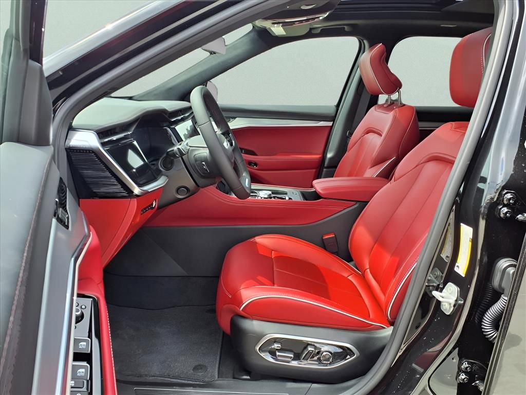 New 2025 Jeep Wagoneer S Launch Edition image 13