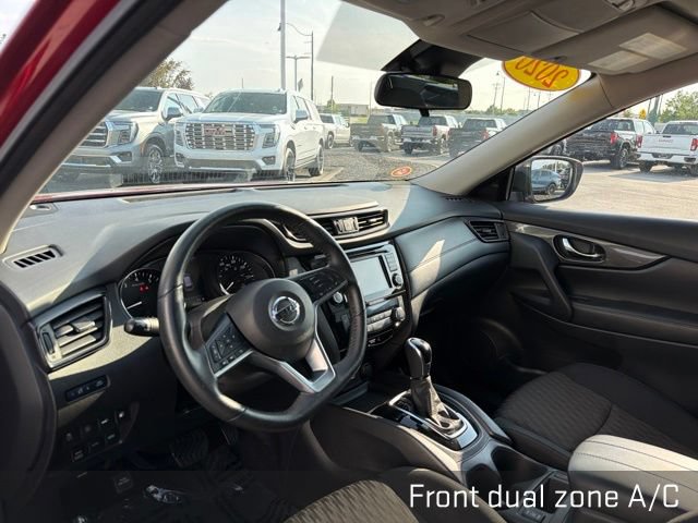 Used 2020 Nissan Rogue SV AWD/4WD image 18