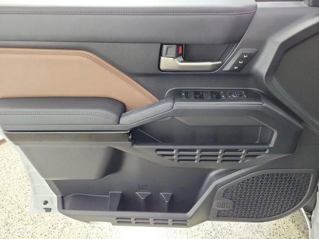 Used 2026 Toyota 4Runner Limited AWD/4WD image 22