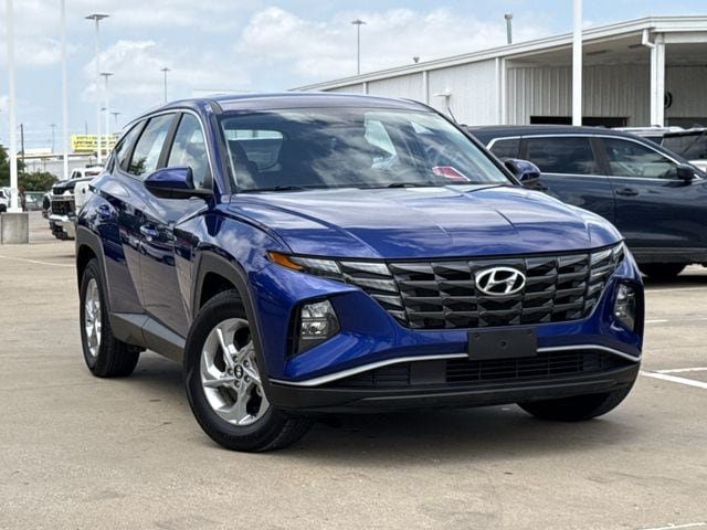 Used 2023 Hyundai Tucson SE FWD image 1