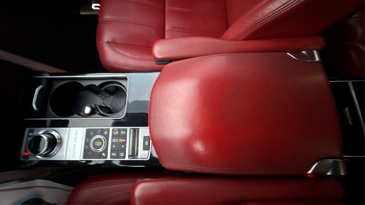 Used 2017 Land Rover Range Rover Autobiography image 14