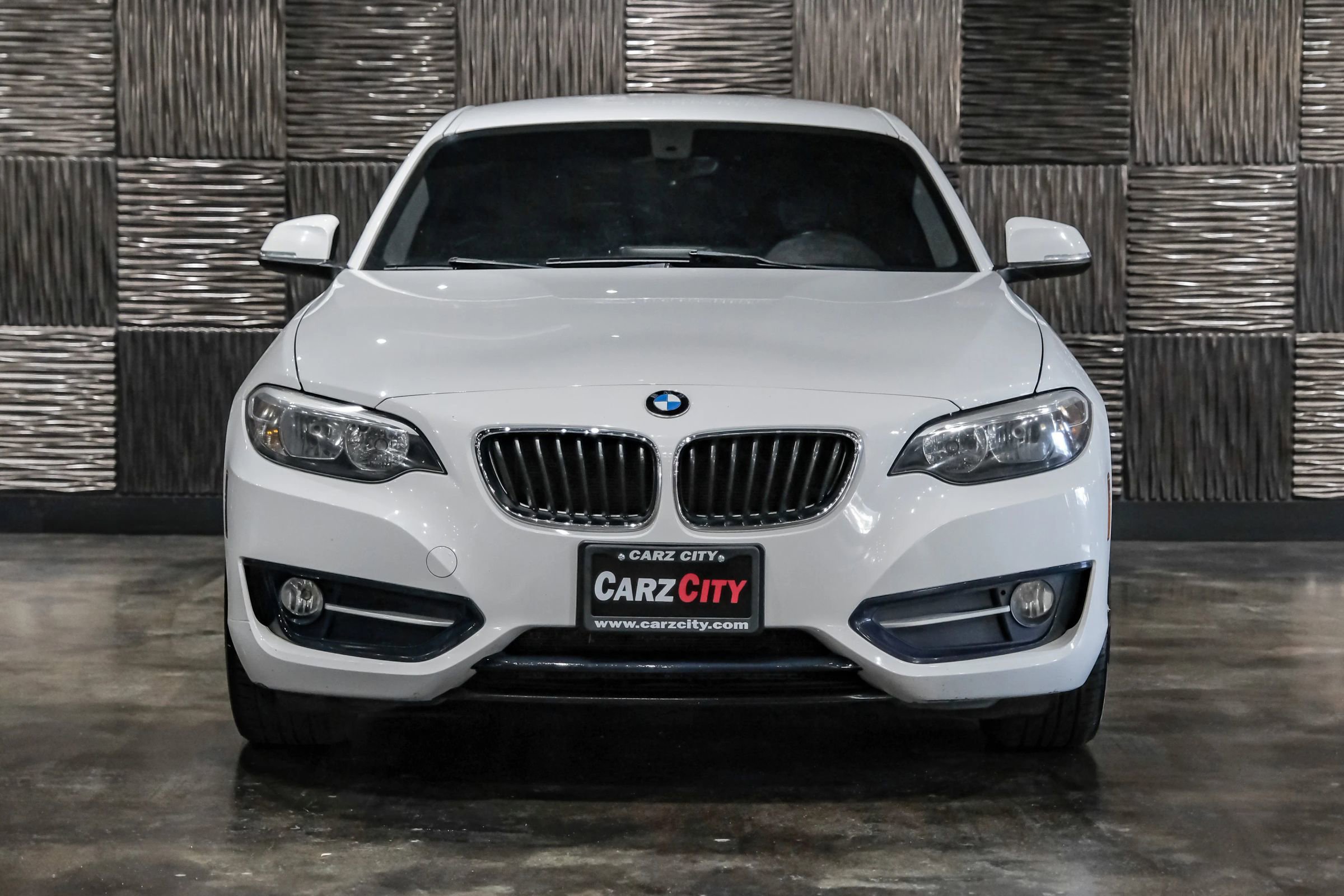 Used 2017 BMW 230i Coupe RWD image 5