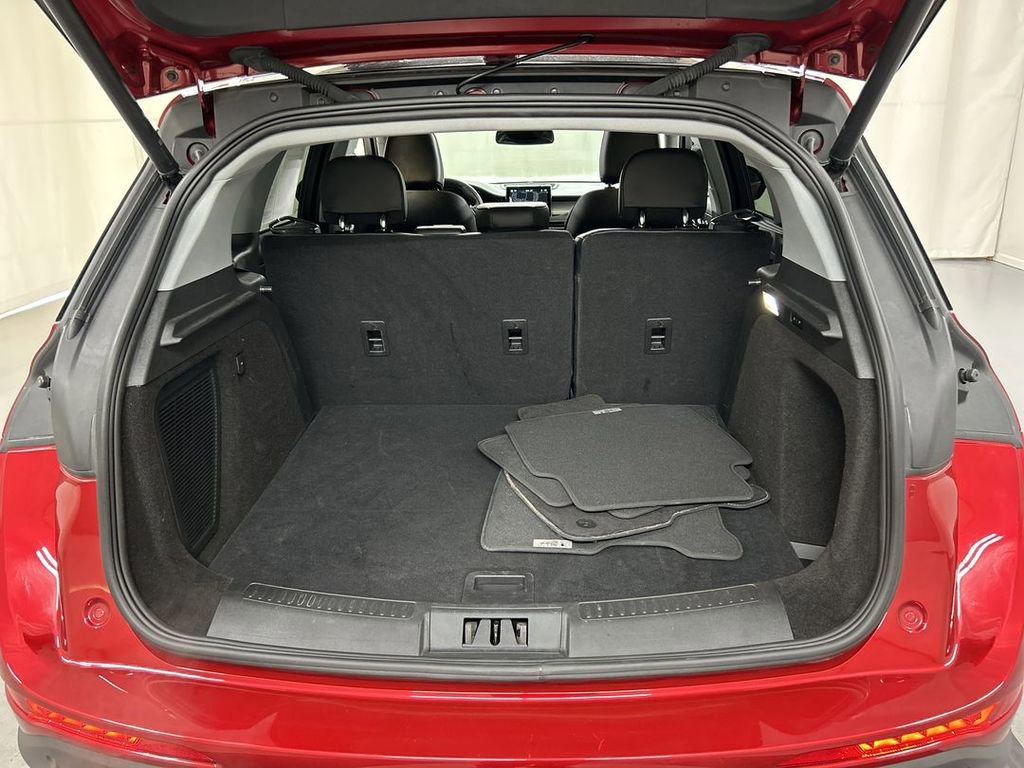 Used 2022 Lincoln Corsair Standard w/ Premium Package image 23